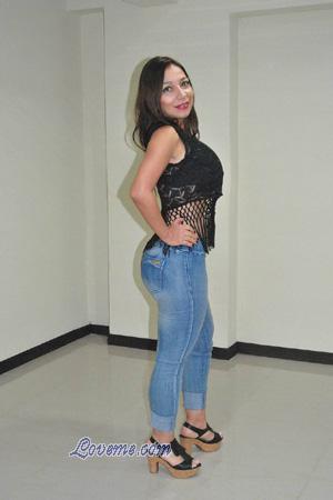 160035 - Luz Dary Age: 52 - Costa Rica