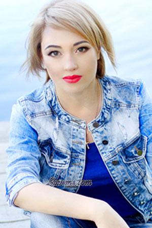 181766 - Irina Age: 43 - Ukraine