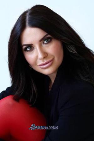 185009 - Valentina Age: 41 - Ukraine