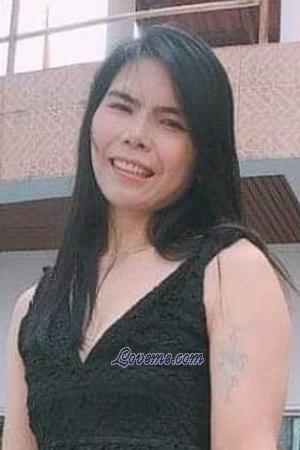 200460 - Punnisa Age: 46 - Thailand