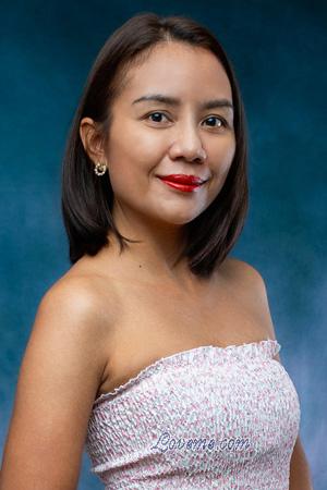 222063 - Jariya Age: 38 - Thailand