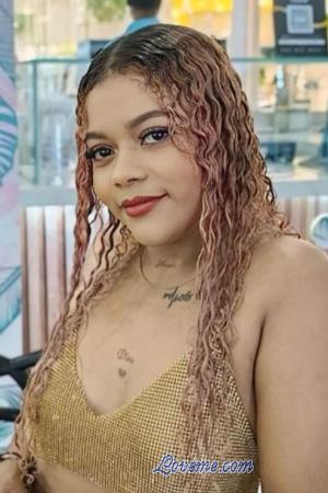 223532 - Yulieth Age: 33 - Colombia