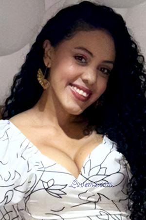 224607 - Alejandra Age: 36 - Colombia